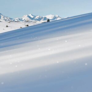 Paysage des Pyrénées sous la Neige