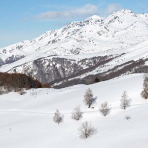 Massif de Tabe sous la Neige